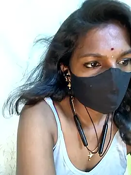 Snapshot of Honey_rosetamil chatting on March 24, 2026, 11:43 pm Honey rosetamil online show from March 24, 2026, 11:43 pm