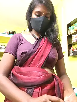 Snapshot of Honey_rosetamil chatting on April 4, 2026, 2:03 pm Honey rosetamil online show from April 4, 2026, 2:03 pm