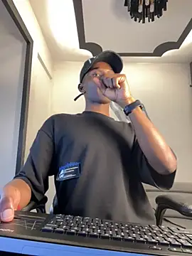 Brycce santos online show from October 9, 2025, 1:31 pm