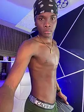 Brycce santos online show from December 20, 2025, 6:04 pm