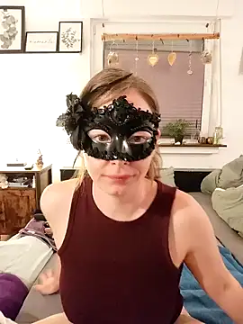 Snapshot of Squirtingcouple9094 chatting on October 16, 2025, 6:42 pm Squirtingcouple9094 online show from October 16, 2025, 6:42 pm