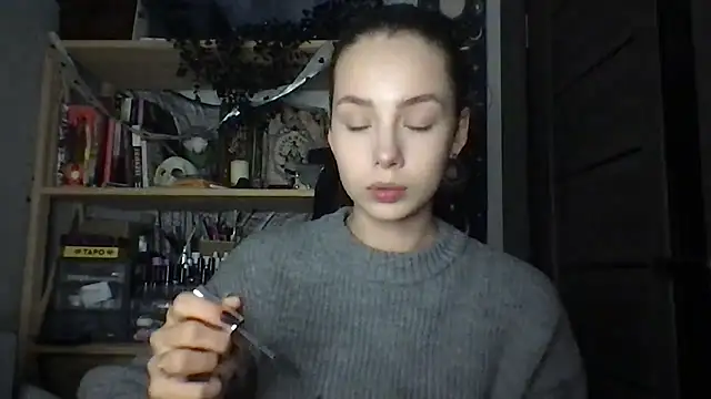 Yuna5343 online show from February 19, 2026, 8:38 pm