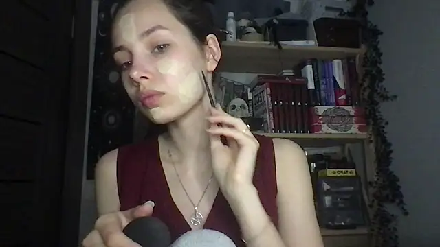 Yuna5343 online show from April 7, 2026, 7:36 pm