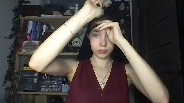 Yuna5343 online show from April 10, 2026, 7:40 pm