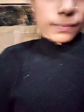 Nancy-queen online show from December 15, 2025, 3:05 pm