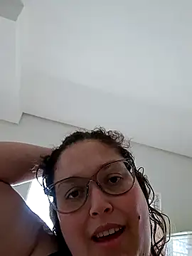 Snapshot of valkiriabbw chatting on October 14, 2025, 3:13 pm valkiriabbw online show from October 14, 2025, 3:13 pm