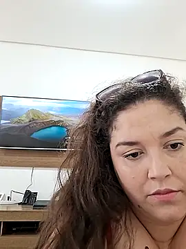 Snapshot of valkiriabbw chatting on November 18, 2025, 1:04 pm valkiriabbw online show from November 18, 2025, 1:04 pm