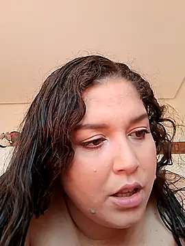 Snapshot of valkiriabbw chatting on April 1, 2026, 1:12 pm valkiriabbw online show from April 1, 2026, 1:12 pm