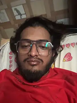 Snapshot of seenu2101 chatting on October 29, 2025, 4:15 am seenu2101 online show from October 29, 2025, 4:15 am