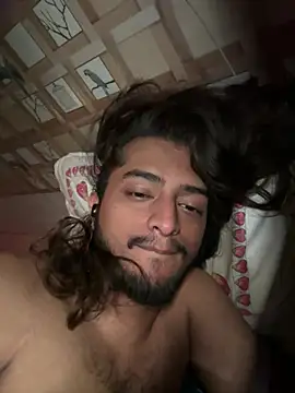 Snapshot of seenu2101 chatting on February 22, 2026, 4:46 am seenu2101 online show from February 22, 2026, 4:46 am