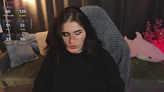 Snapshot of Dark_Shine chatting on February 10, 2026, 8:46 pm Dark Shine online show from February 10, 2026, 8:46 pm