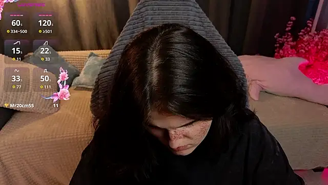 Snapshot of Dark_Shine chatting on February 11, 2026, 8:14 pm Dark Shine online show from February 11, 2026, 8:14 pm