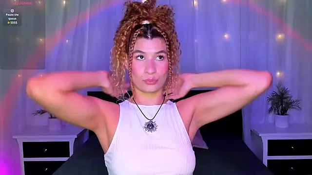 Evolet Bee online show from March 5, 2026, 12:45 pm