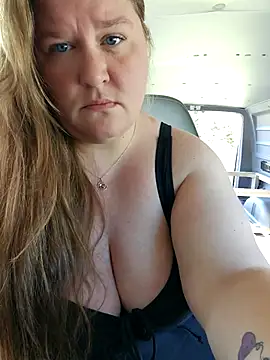 Love86Emily online show from September 21, 2025, 6:42 pm