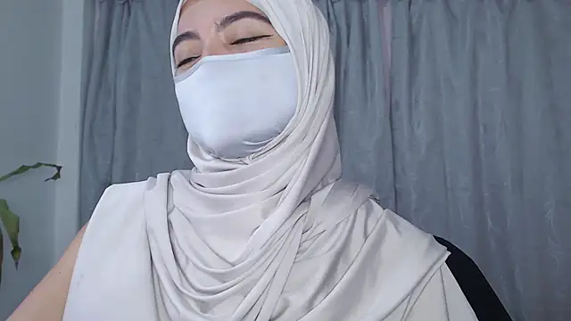 Snapshot of jade_nassar chatting on April 28, 2026, 11:54 pm jade nassar online show from April 28, 2026, 11:54 pm