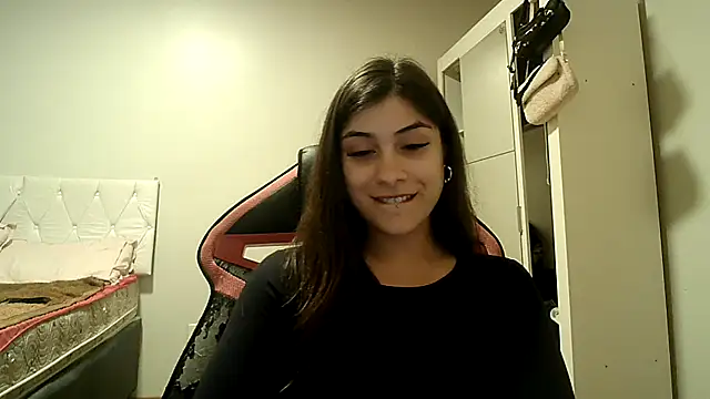 Becca B online show from October 24, 2025, 2:19 am
