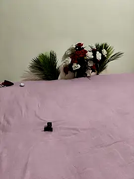 Shalu G online show from September 11, 2025, 7:52 am