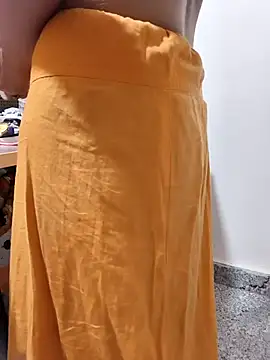 Shalu G online show from February 16, 2026, 2:29 am