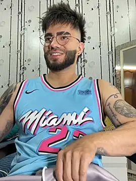 King Draven3 online show from February 10, 2026, 7:18 pm