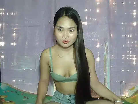 Snapshot of Quency_69 chatting on April 23, 2026, 11:29 pm Quency 69 online show from April 23, 2026, 11:29 pm
