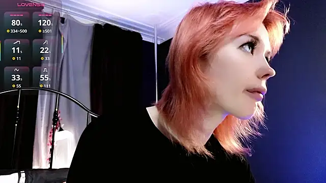 Kiara Dream online show from March 19, 2026, 8:46 pm