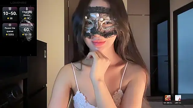 Snapshot of Mimi_love01 chatting on May 29, 2026, 6:44 am Mimi love01 online show from May 29, 2026, 6:44 am