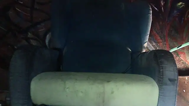 lovehairymature90 online show from October 13, 2025, 7:36 pm