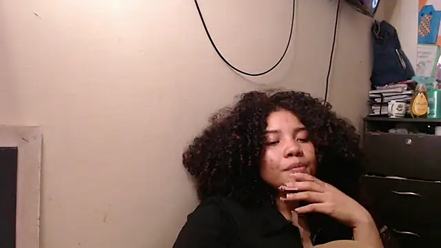 madelene online show from December 4, 2024, 11:24 pm