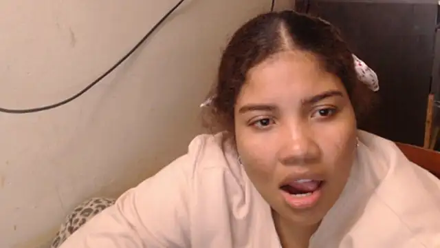 madelene online show from March 10, 2026, 11:54 pm