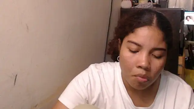 madelene online show from April 9, 2026, 1:38 am