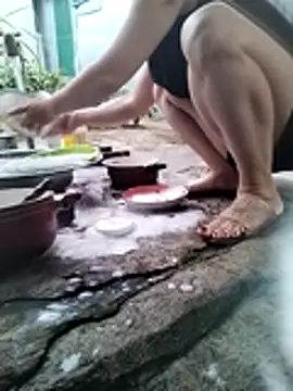 Lyanh13 online show from February 8, 2026, 11:30 pm