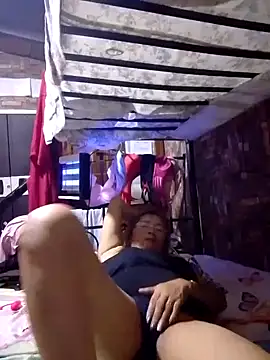 SexyHottMom online show from September 25, 2025, 7:50 pm