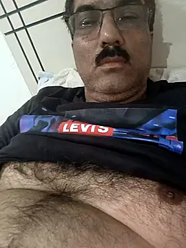 moonflower25 online show from October 26, 2025, 7:58 am