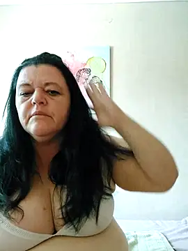 BlacReign online show from September 23, 2025, 11:46 am