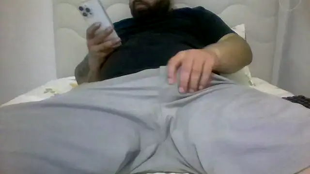 Snapshot of hardick582 chatting on November 8, 2025, 10:08 pm hardick582 online show from November 8, 2025, 10:08 pm