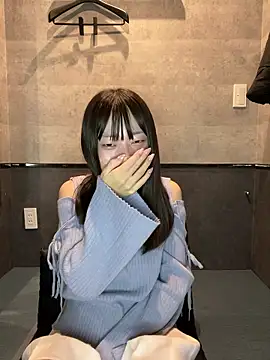 Snapshot of aonyan_7 chatting on January 17, 2026, 4:17 am aonyan 7 online show from January 17, 2026, 4:17 am