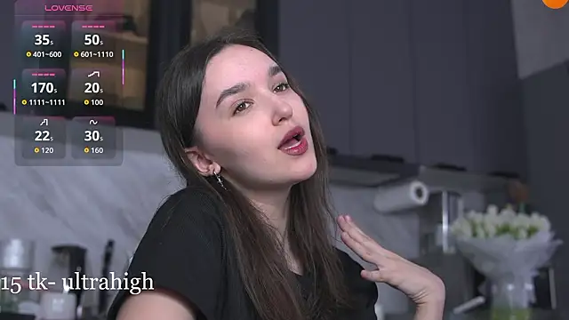 Mirarune online show from March 8, 2026, 1:37 pm