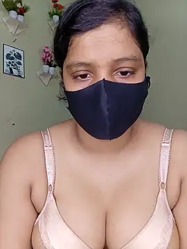 Snapshot of Rose-luckey chatting on July 21, 2026, 6:38 am Rose-luckey online show from July 21, 2026, 6:38 am