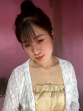 One-nice online show from December 2, 2025, 3:07 pm