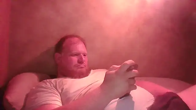 Snapshot of fisherman1015 chatting on October 17, 2025, 5:10 am fisherman1015 online show from October 17, 2025, 5:10 am