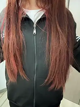 mimi9420 online show from April 28, 2026, 10:53 am