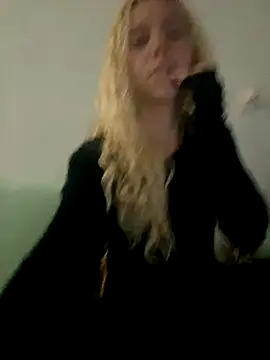 Bruna551 online show from November 14, 2025, 3:27 am