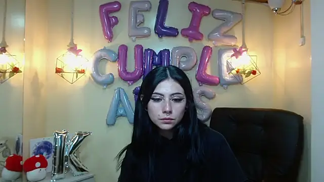 agarycus  online show from November 4, 2025, 1:32 pm