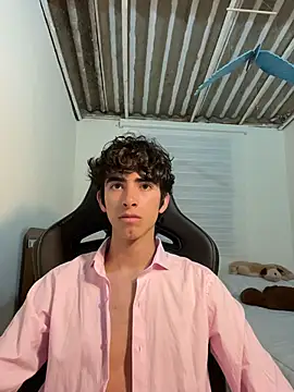 Nude Boy18 online show from June 10, 2026, 5:28 am