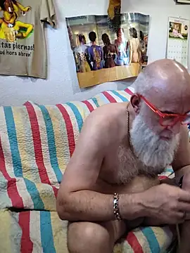 Snapshot of barbaszztop chatting on May 23, 2026, 5:56 am barbaszztop online show from May 23, 2026, 5:56 am