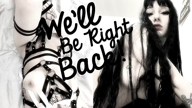 Snapshot of Crystal_somnia chatting on November 2, 2025, 1:57 pm Crystal somnia online show from November 2, 2025, 1:57 pm