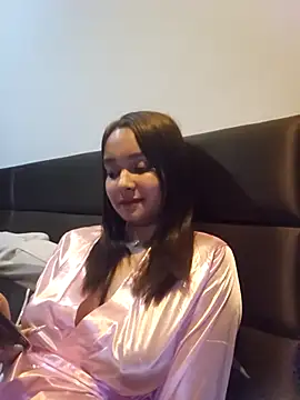 Natural Asian Girl online show from April 10, 2026, 12:10 pm