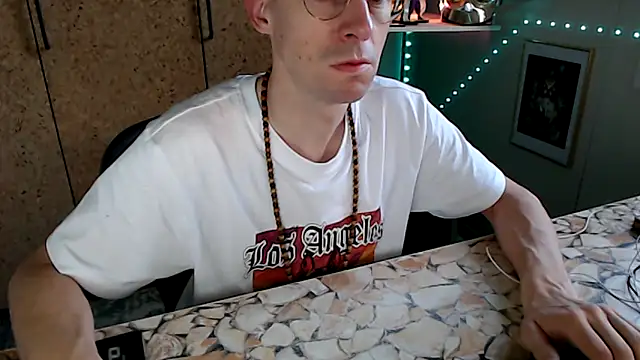 sakiramissy online show from November 18, 2025, 7:13 am