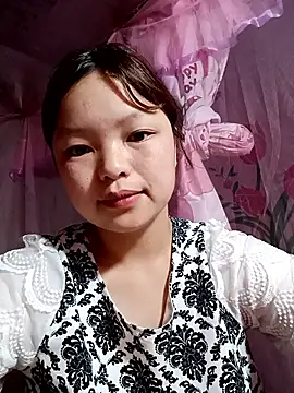 XoiXoi232 online show from September 10, 2025, 10:54 pm