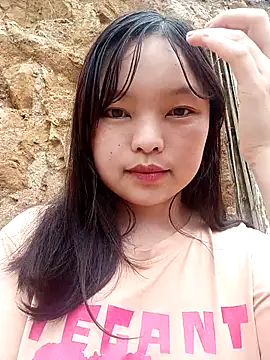 XoiXoi232 online show from March 22, 2026, 9:34 am